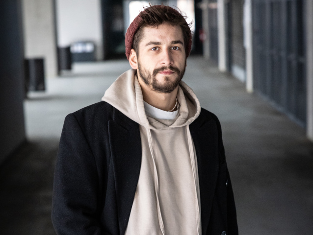 Herec Jakub Jablonský bol hosťom relácie Ide o nás.
