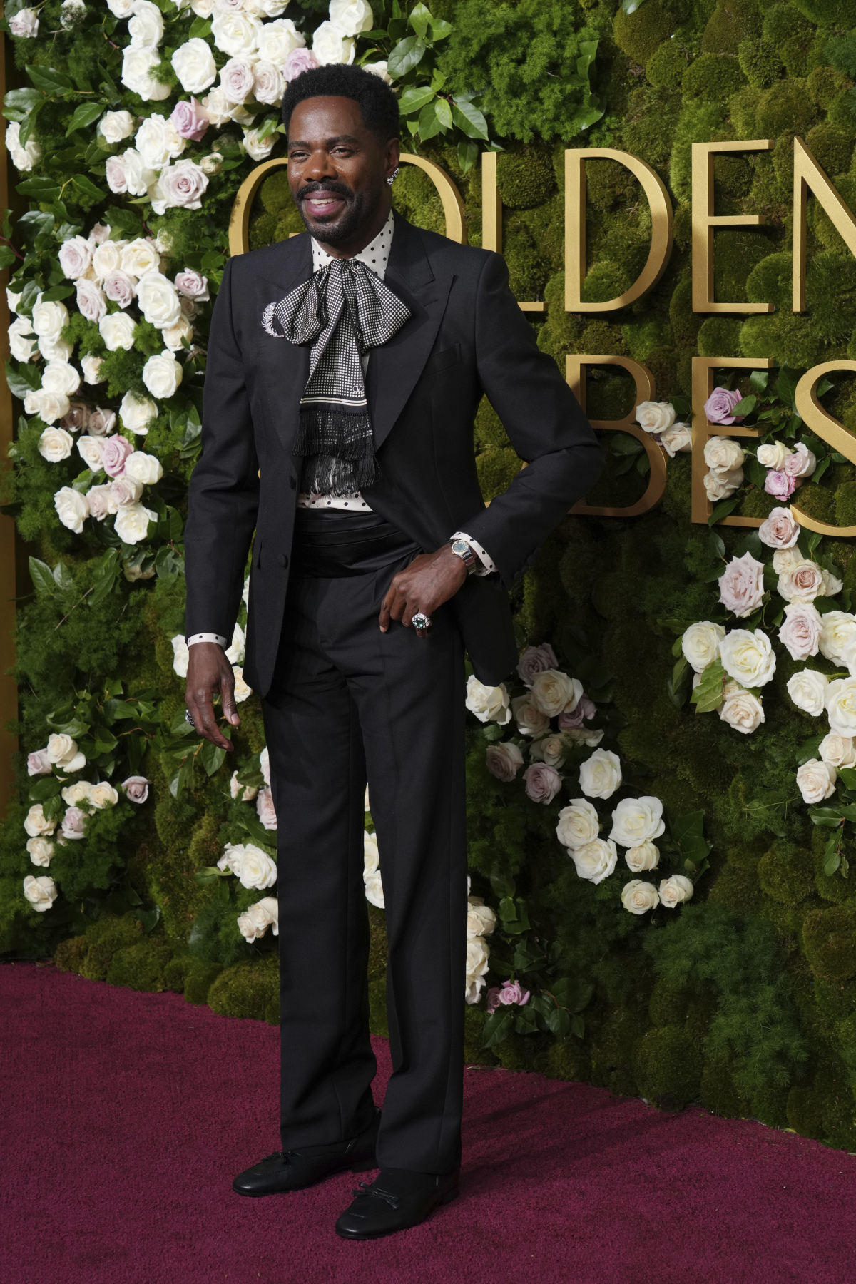 Herec Colman Domingo v kreácii Valentino. 