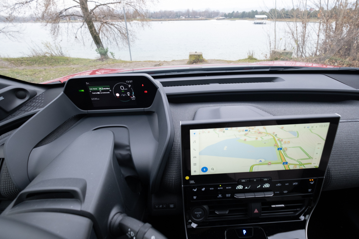 Toyota bZ4X FWD Executive - test 2025