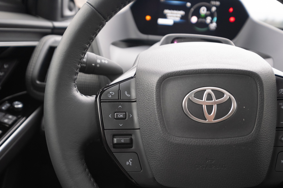 Toyota bZ4X FWD Executive - test 2025
