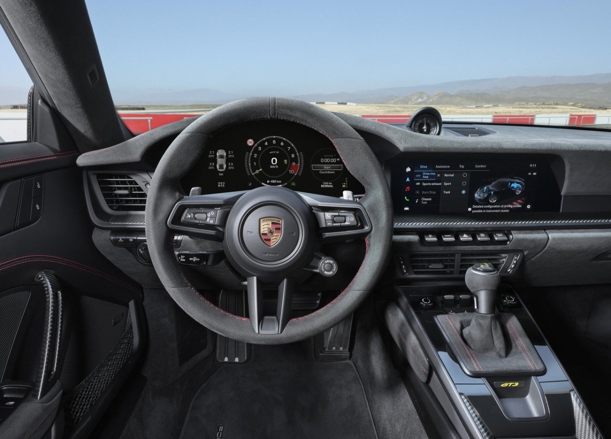 Porsche 911 GT3 10