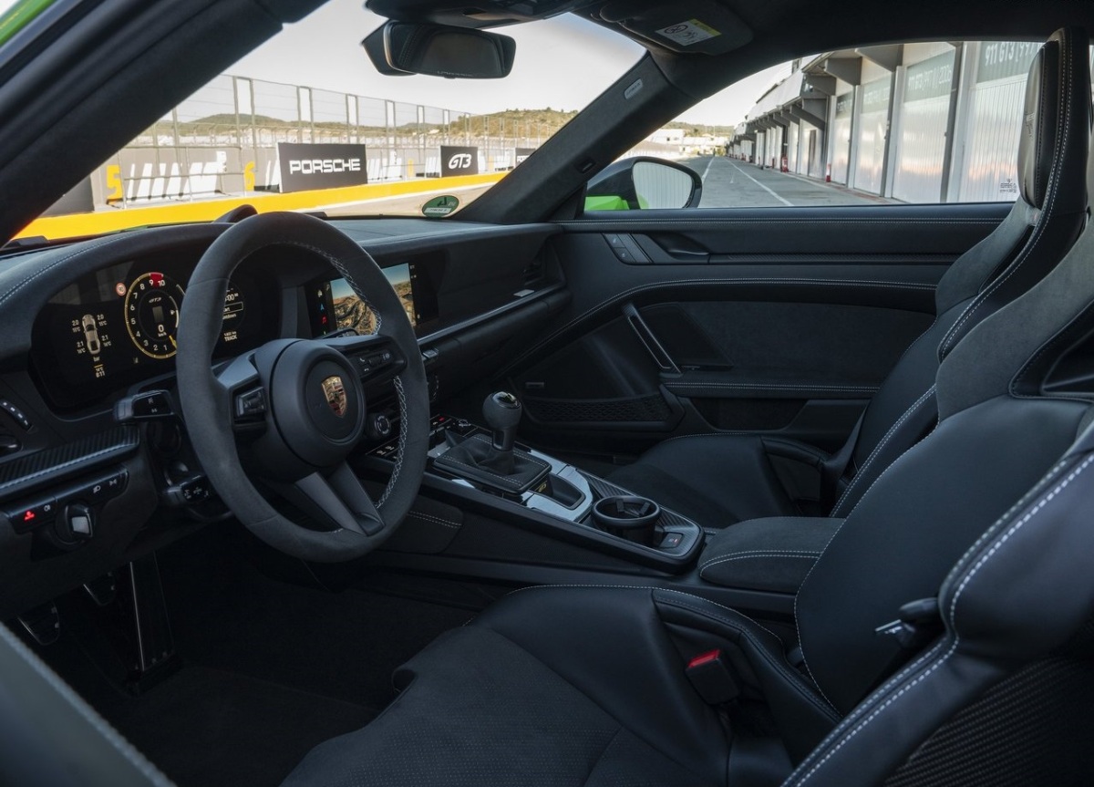 Porsche 911 GT3 11