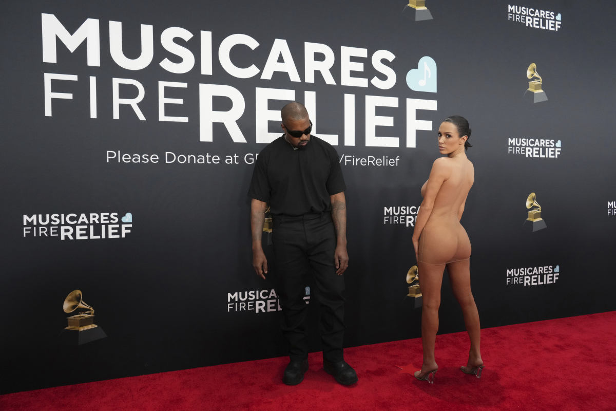 Kanye West a jeho manželka Bianca Censori 