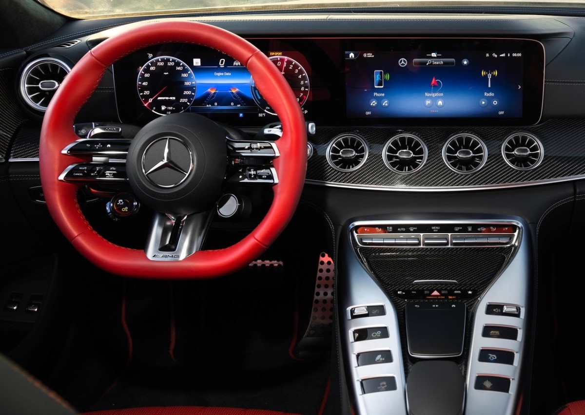 Mercedes-Benz AMG GT63 S E Performance 4-Door 2025 10