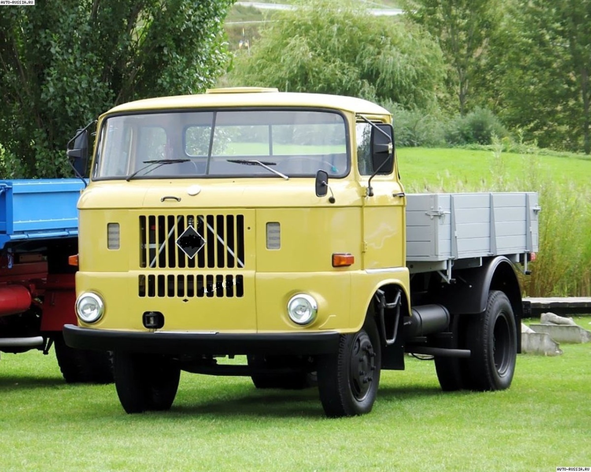 Aké nákladné auto je na obrázku?