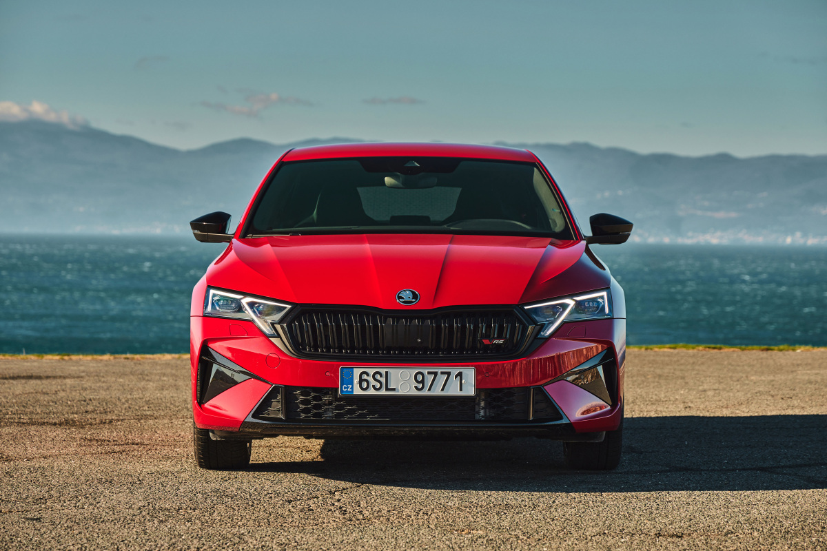 Škoda Octavia RS - 2025