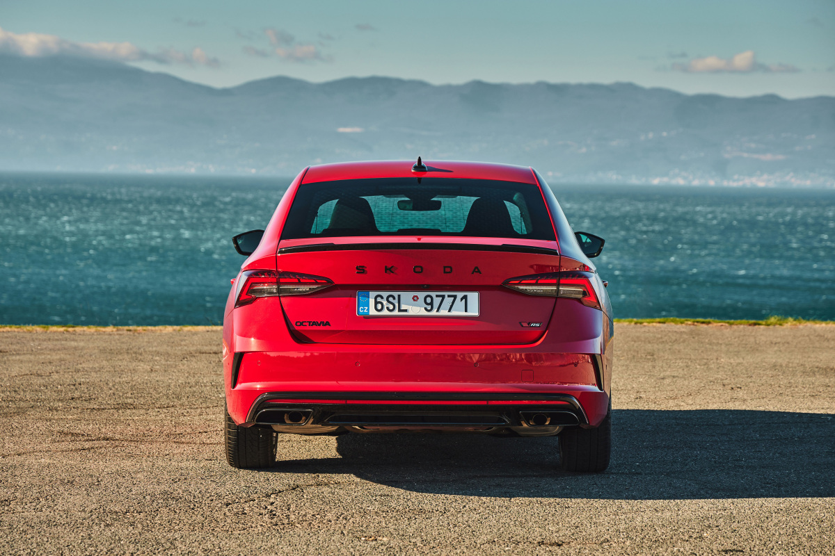 Škoda Octavia RS - 2025