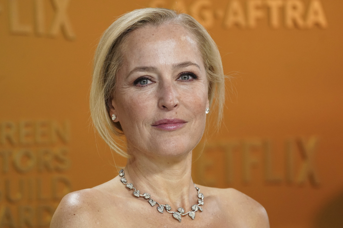 Gillian Anderson