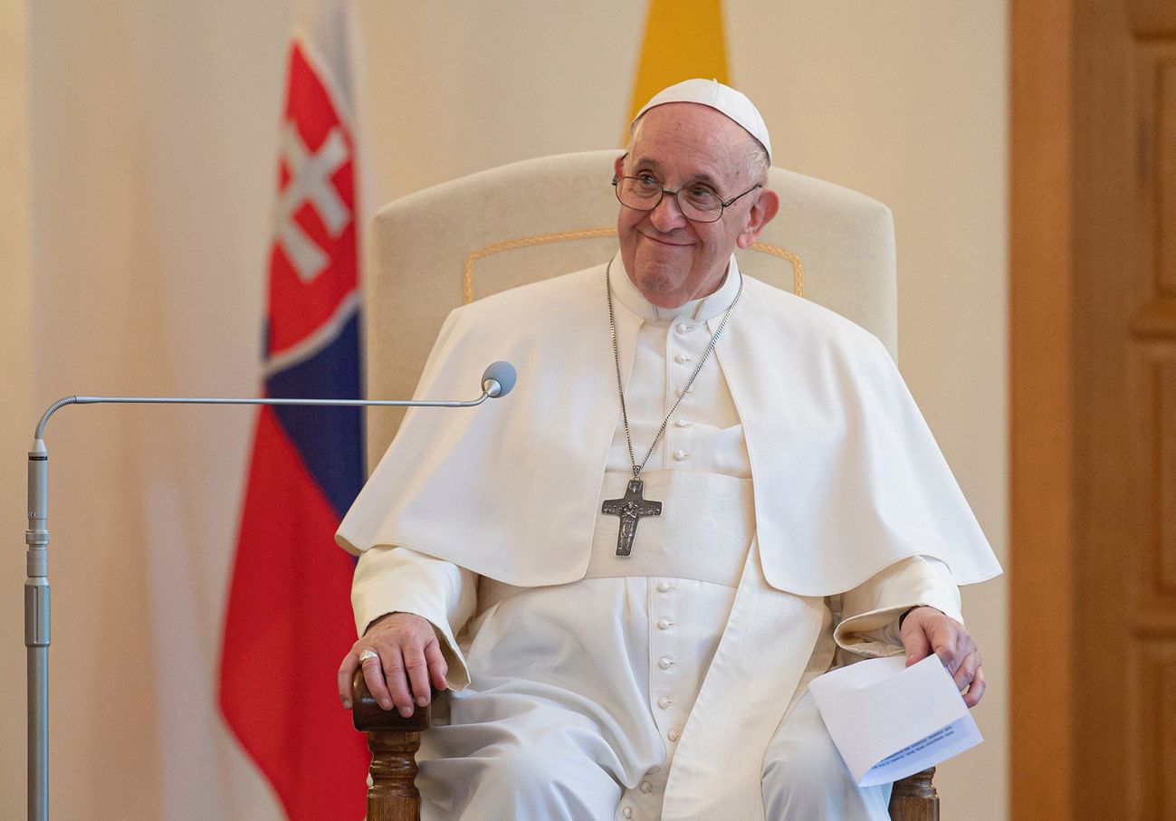 Pápež František na archívnej snímke počas ekumenického stretnutia na Apoštolskej nunciatúre v Bratislave.