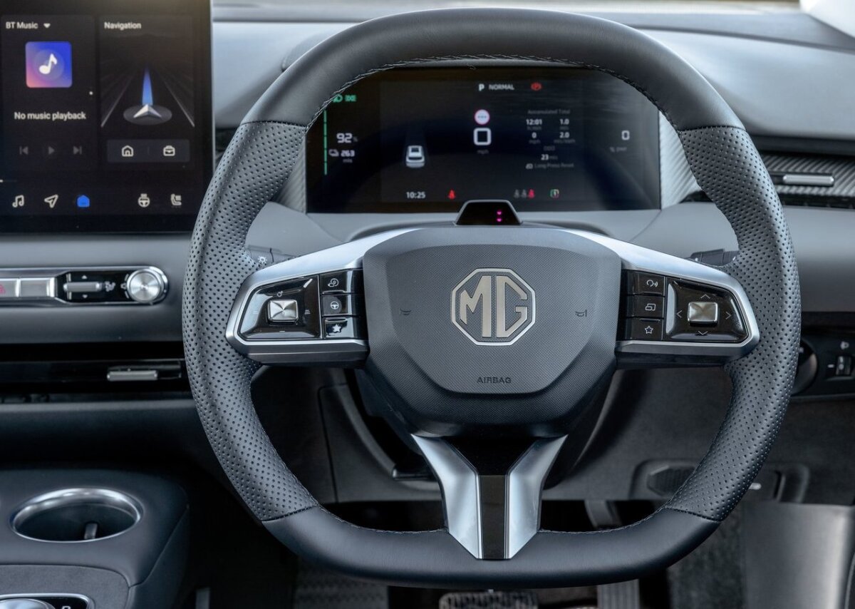 MG S5 EV - 2025
