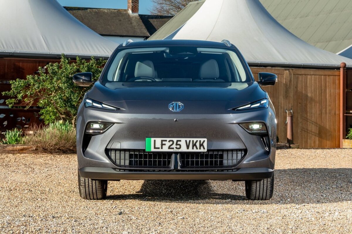 MG S5 EV - 2025