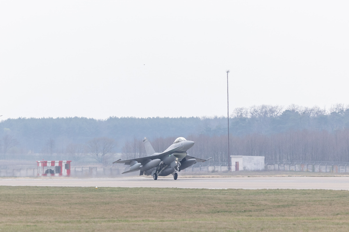 prílet F16 Kuchyňa