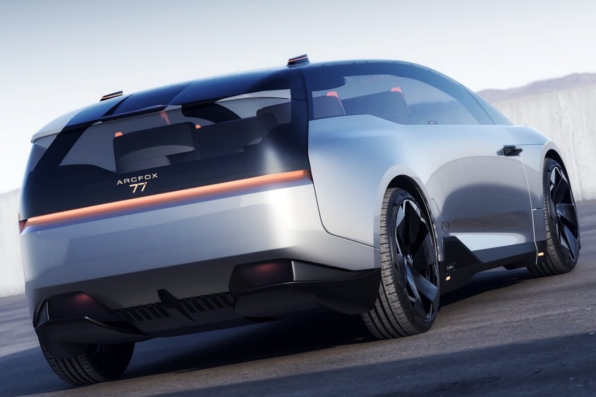 BAIC ArcFox 77 Concept - 2025
