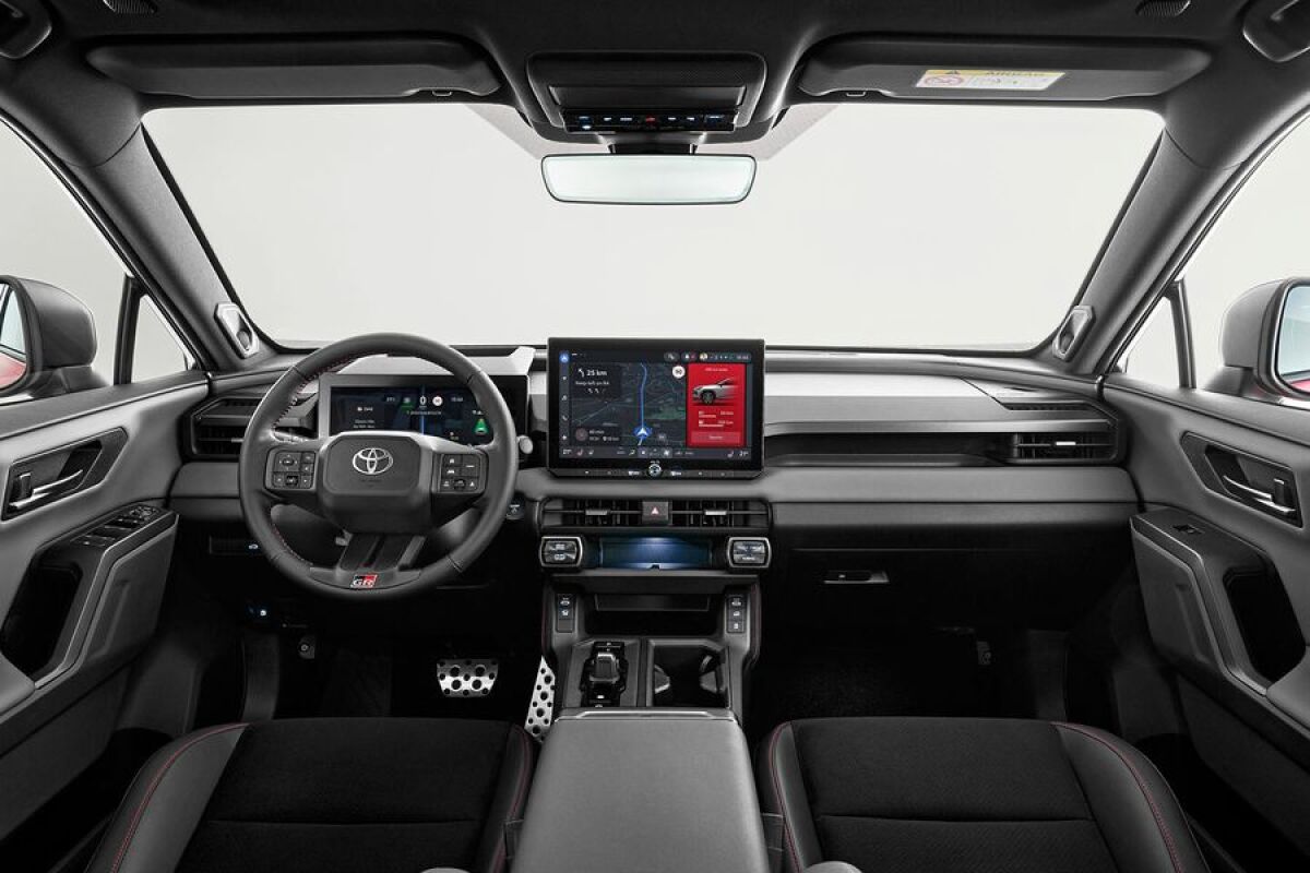 Toyota RAV4 - 2025