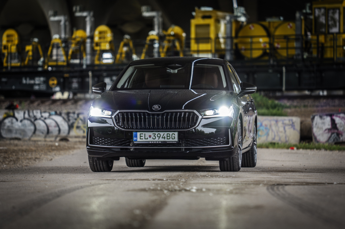 Škoda Superb iV Liftback - test 2025