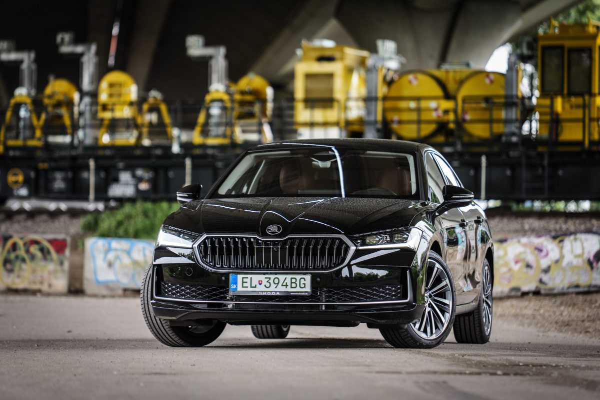 Škoda Superb iV Liftback - test 2025