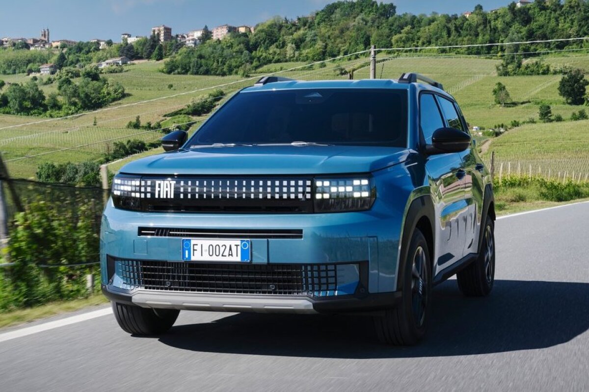Fiat Grande Panda Hybrid - 2025