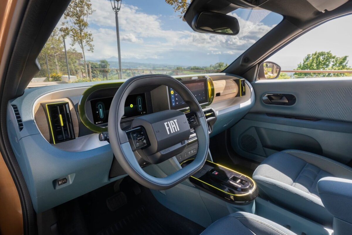 Fiat Grande Panda Hybrid - 2025