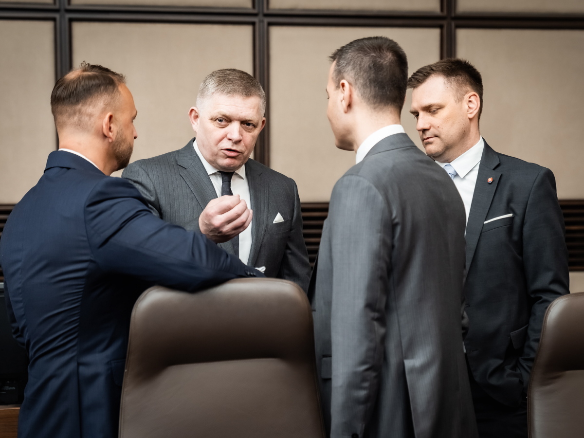 Matúš Šutaj Eštok / Robert Fico / Tomáš Taraba / Tomáš Drucker /
