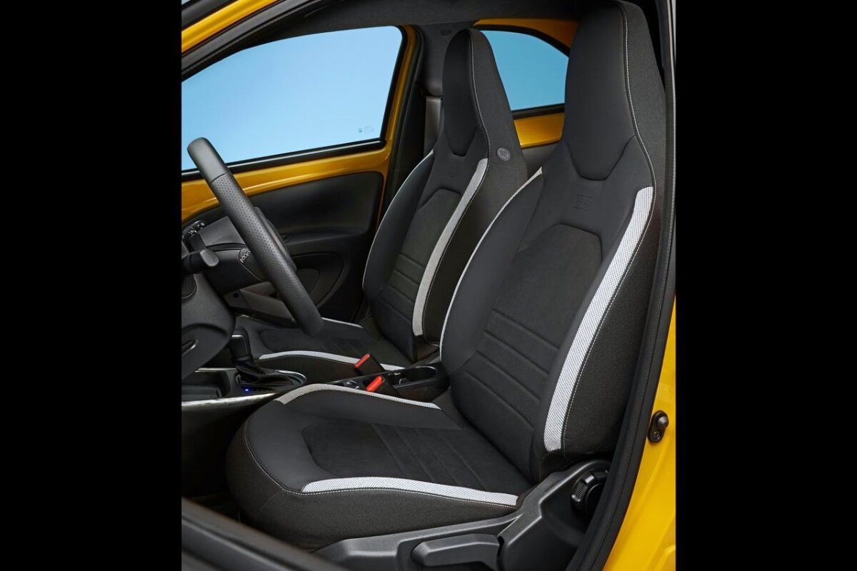 Toyota Aygo X - 2025