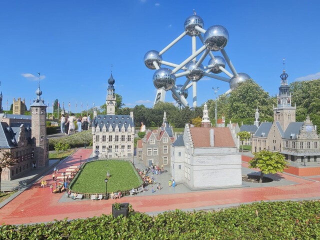 zábavný park, Mini-Europe, mReportér