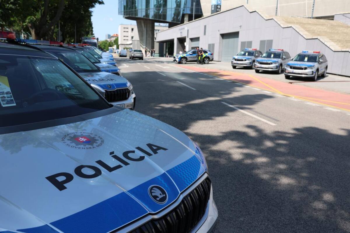 Nové policajné autá