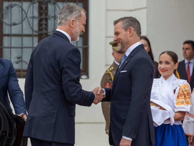 Kráľ Filip VI., Peter Pellegrini
