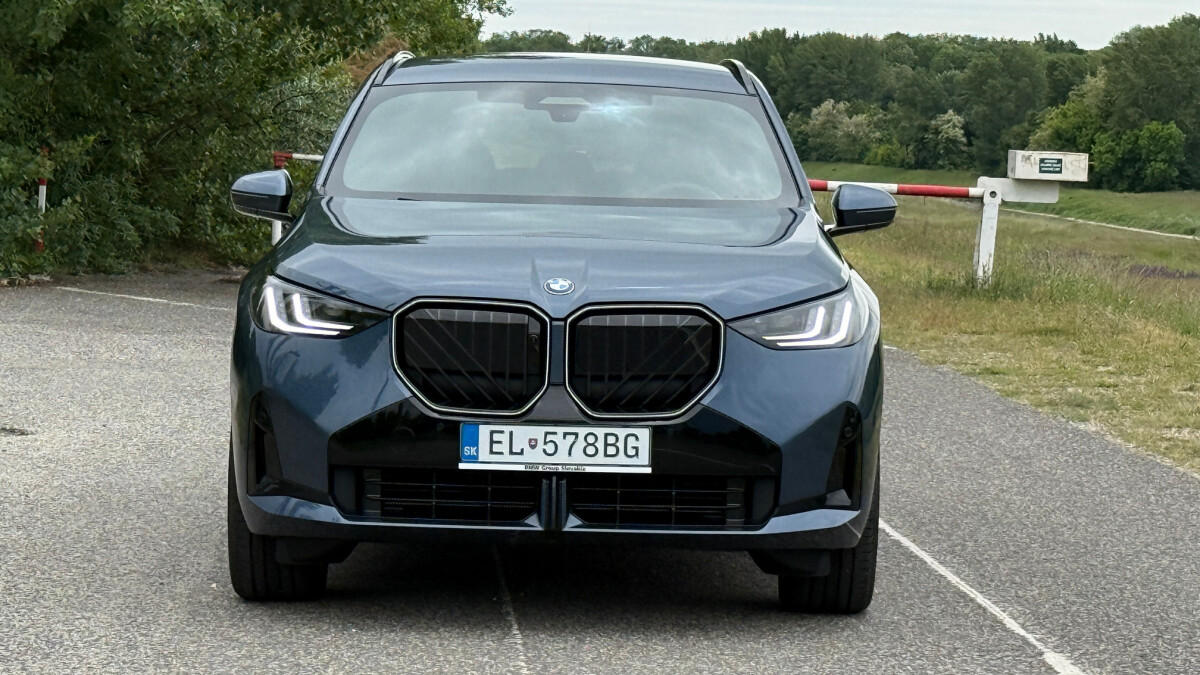BMW X3 30e xDrive (2025)