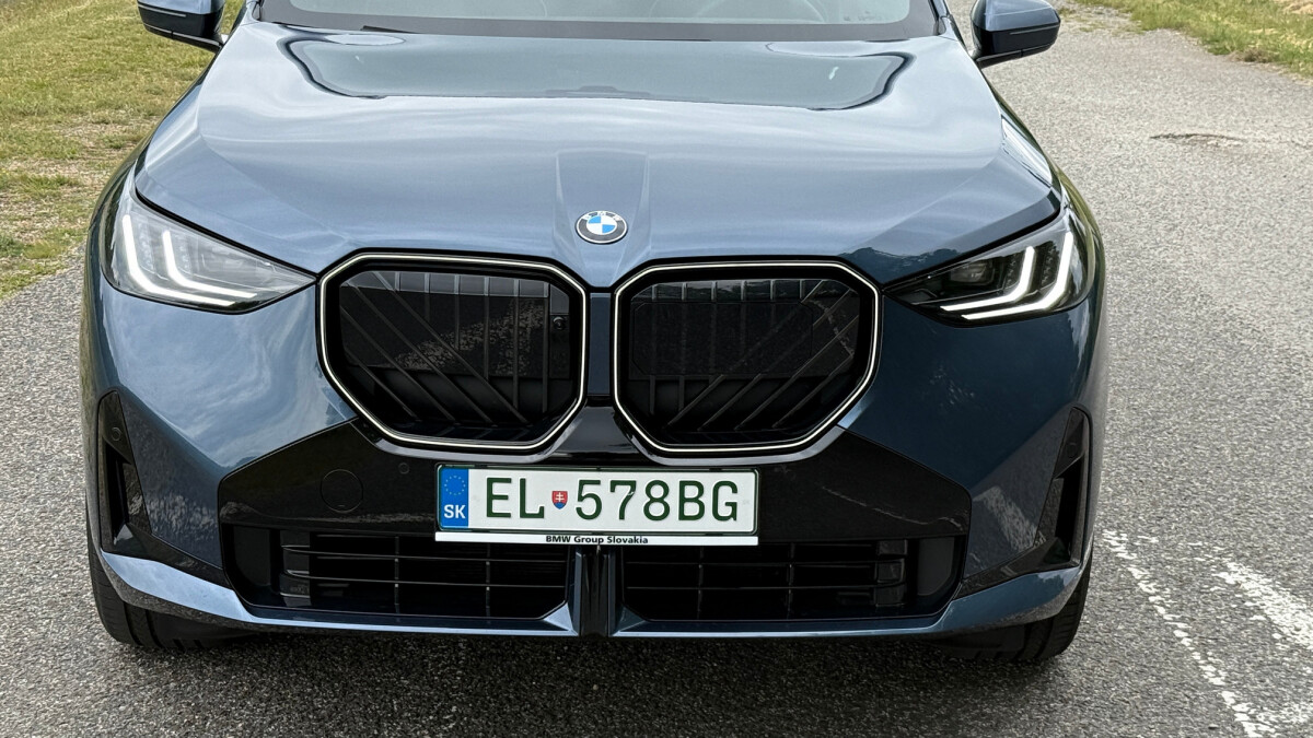 BMW X3 30e xDrive (2025)