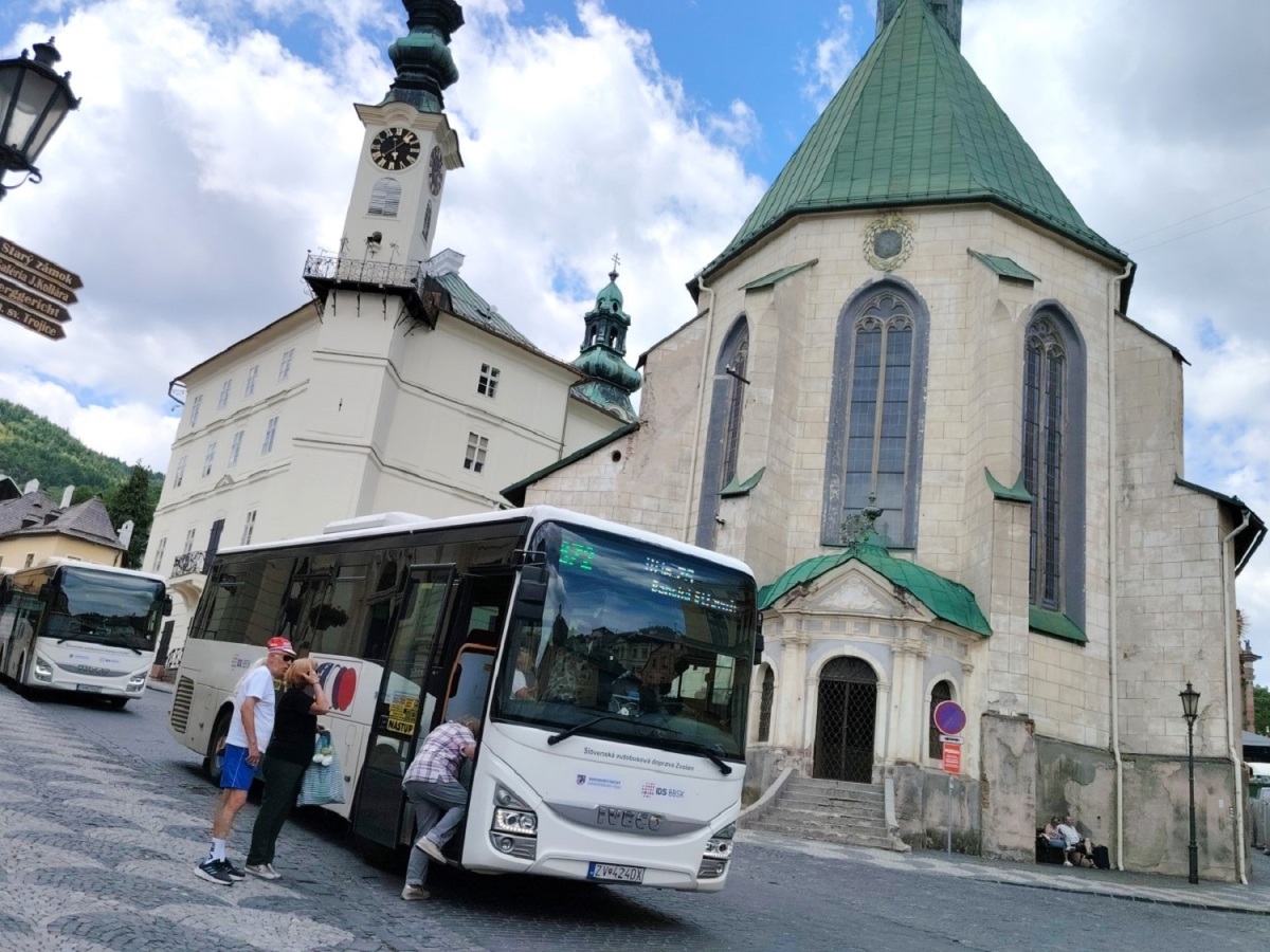 autobusy, Banská Štiavnica