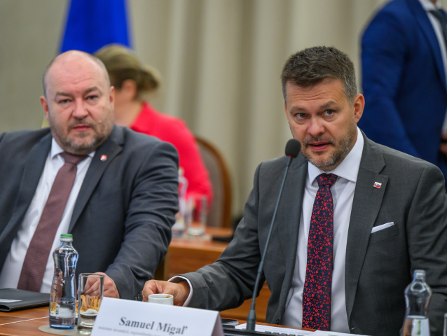 Huliak, Samuel Migaľ, vláda