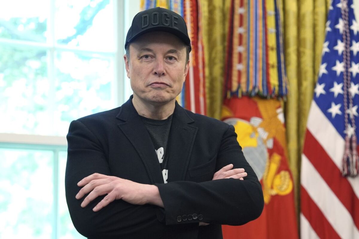 Už ako 12-ročný naprogramoval vlastnú videohru „Blastar“ a predal ju za 500 dolárov. Odkiaľ je Elon Musk?