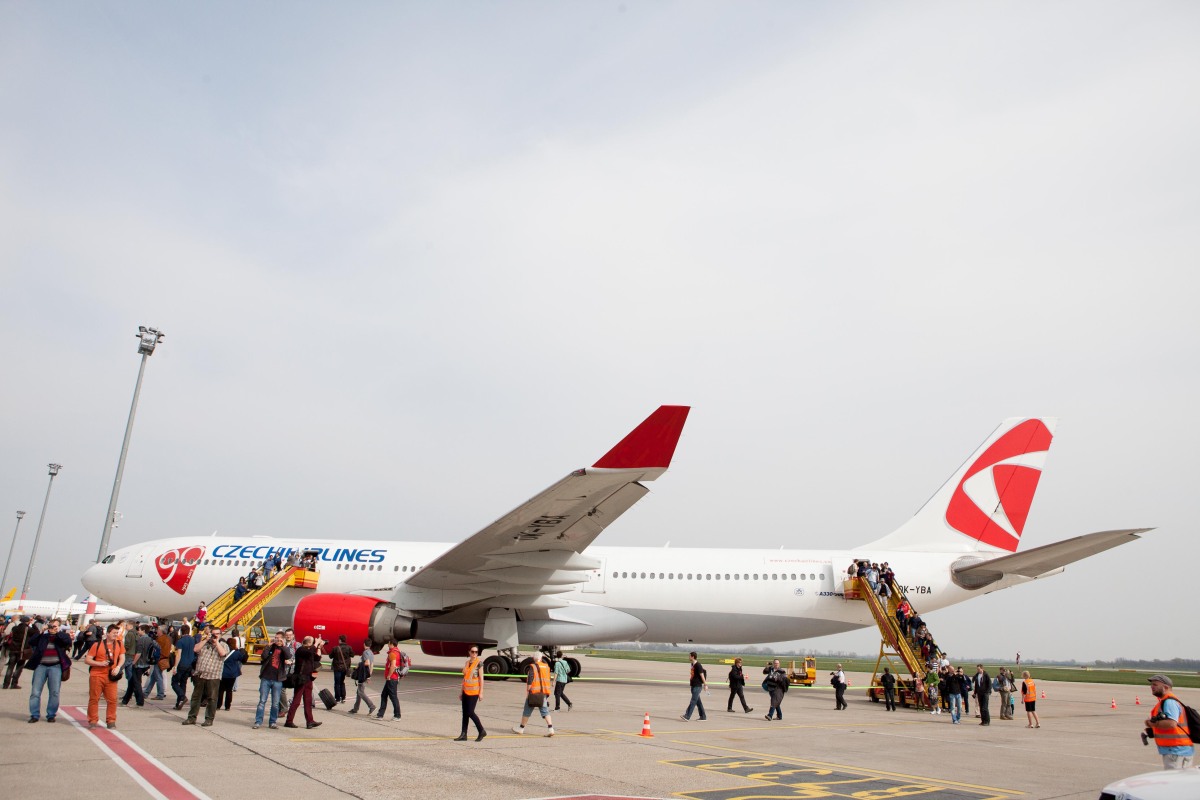 letisko bratislava, lietadlo airbus a330