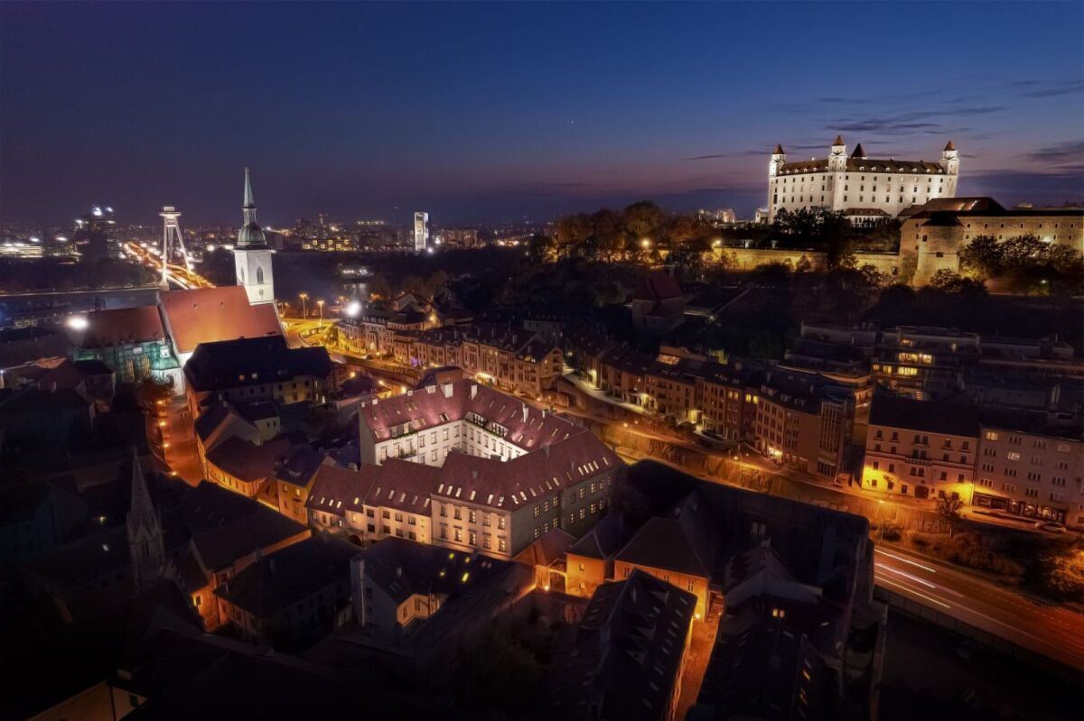 Esterhazyho palac zdroj Esterhazy Real Estate vizualizacie 3