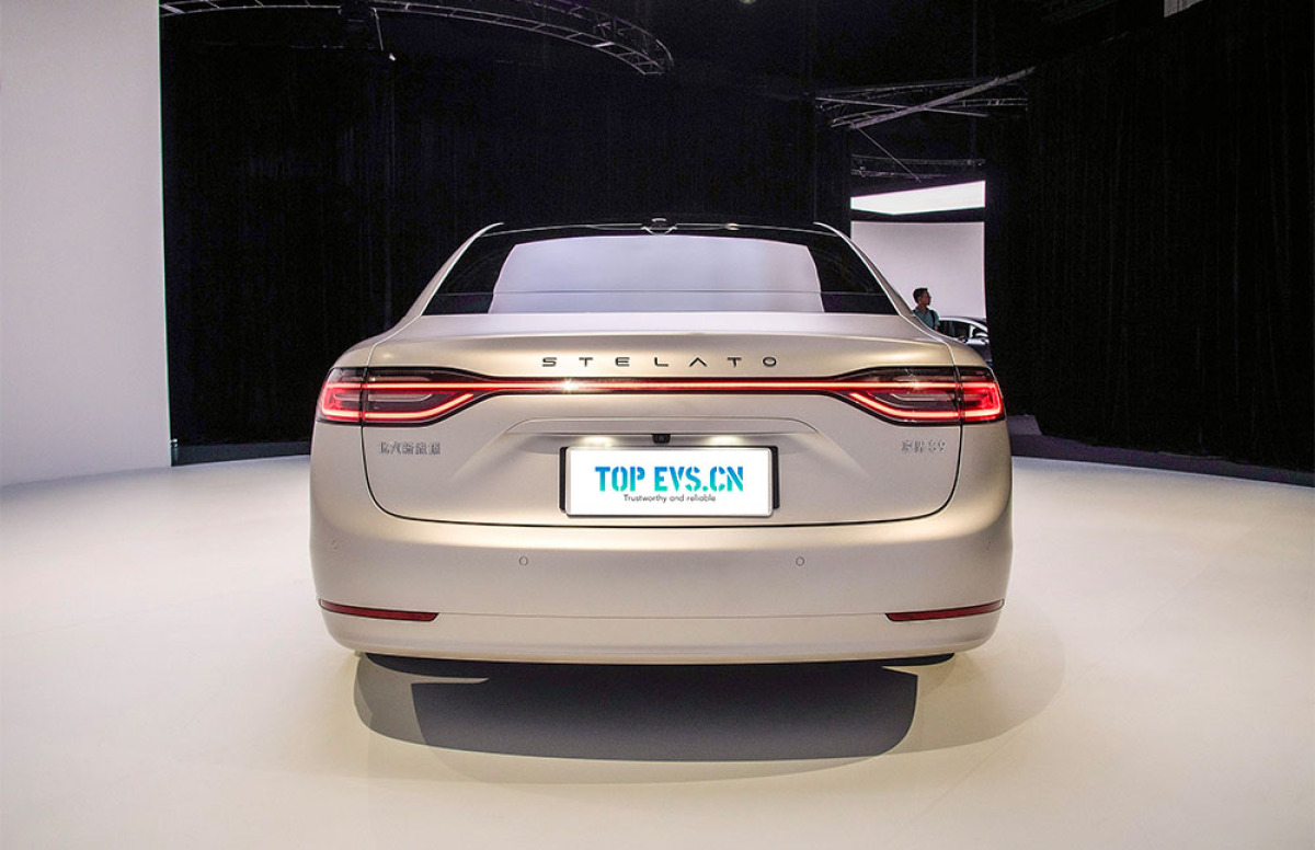 Stelato S9 - 2025