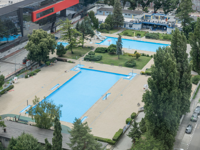 Kúpalisko tehelne pole