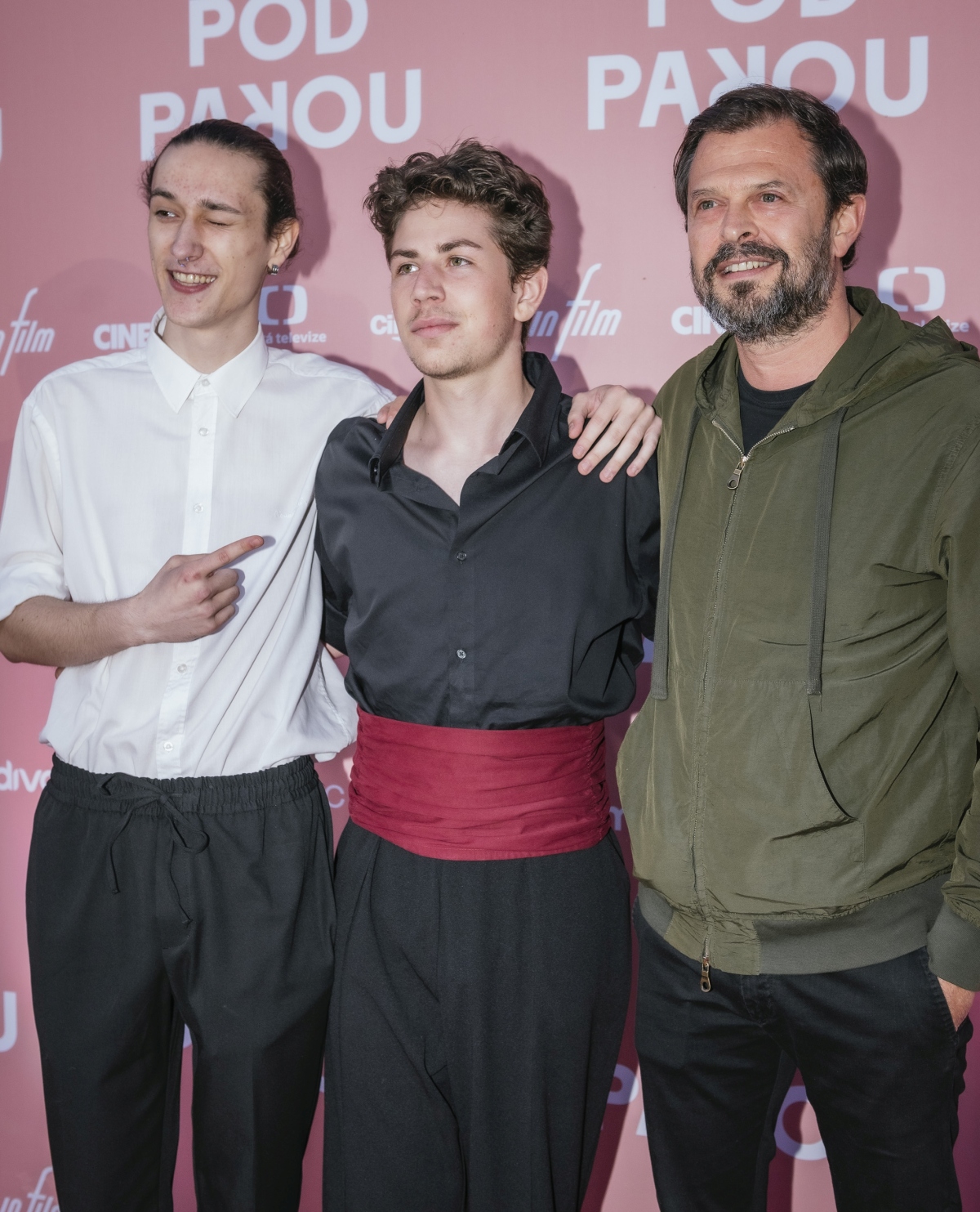 Zľava: Herci Alex Kavalčík, Tomáš Jiřík a Alexander Bárta. 