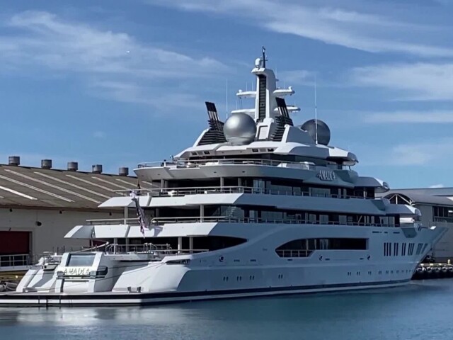 amadea superjachta