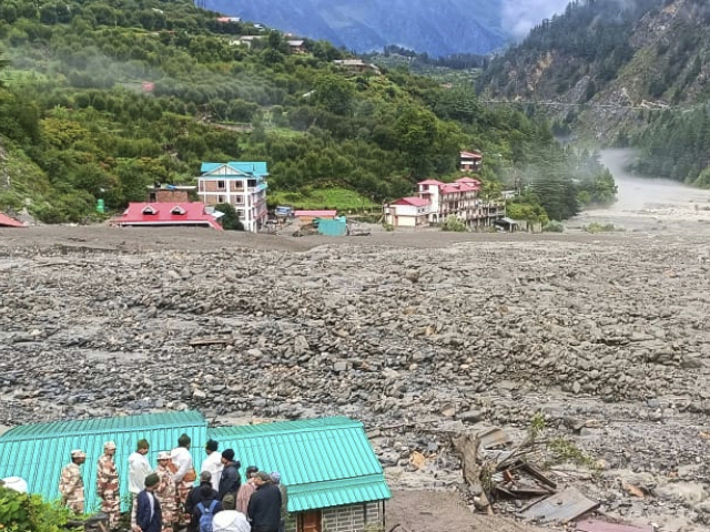 india povodeň bahno Dharali himaláje