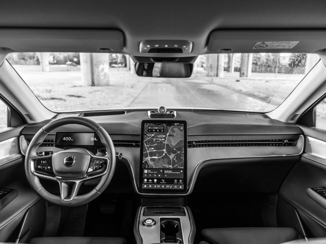 Volvo EX90 Performance Ultra - test 2025