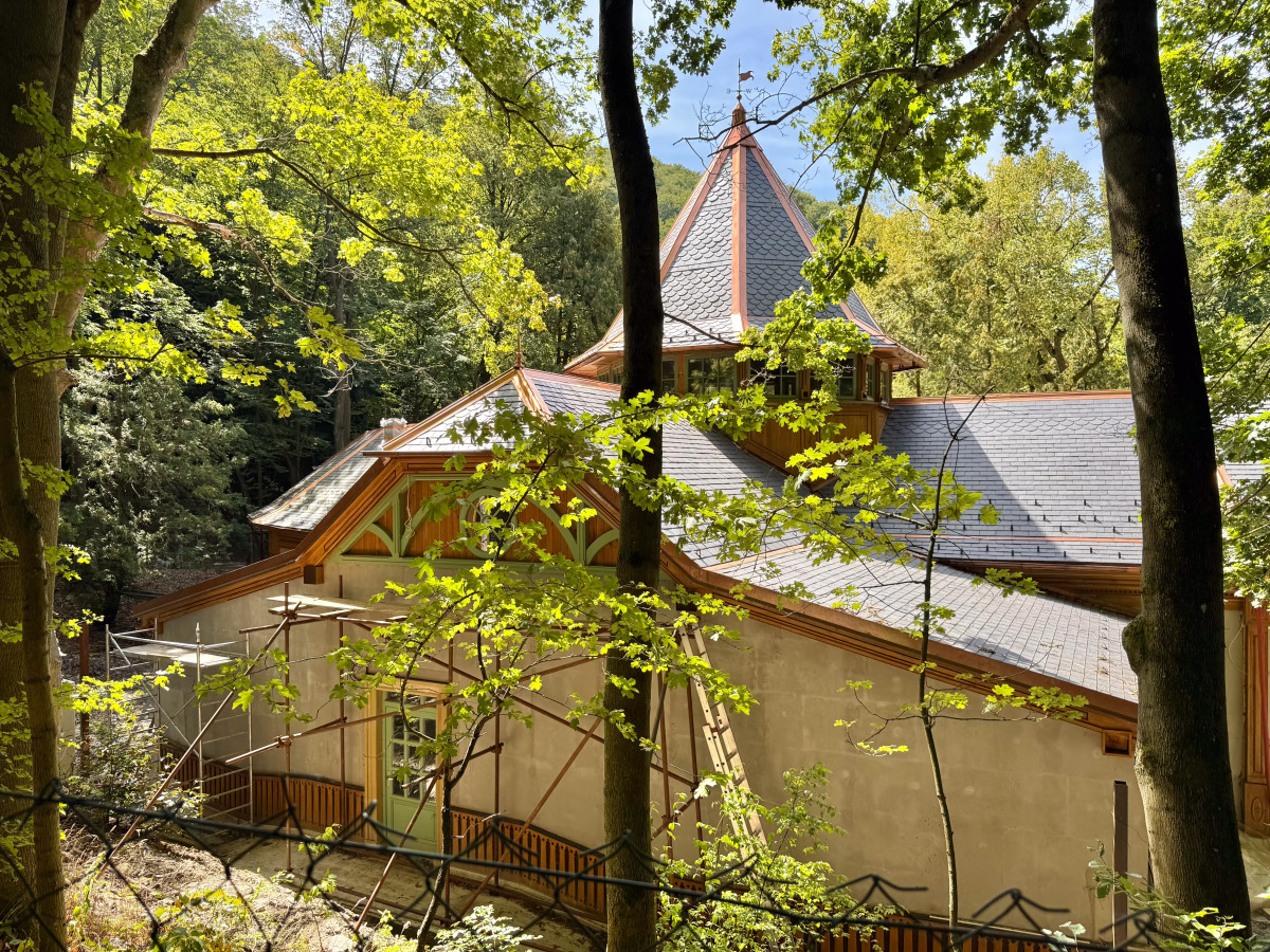 Ferdinandové kúpeľe A. Hlinu, zelezna studnicka