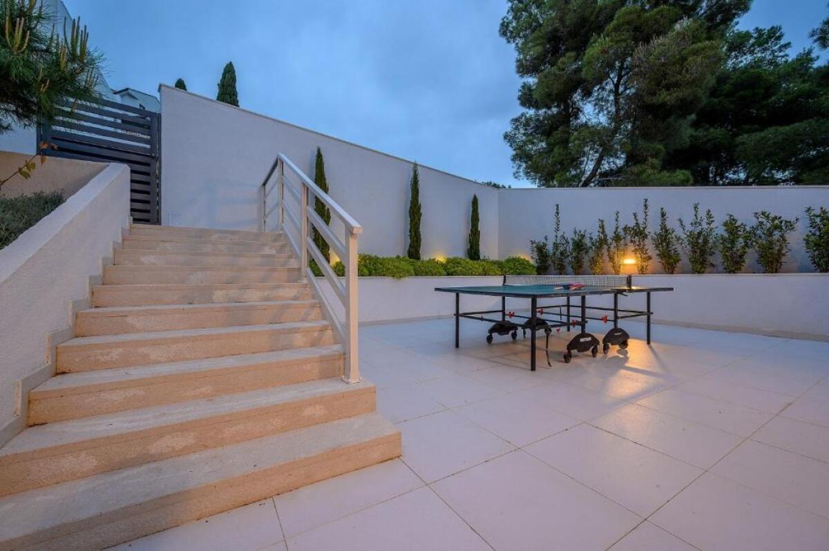 08. Vila Blue Star na ostrove Brač