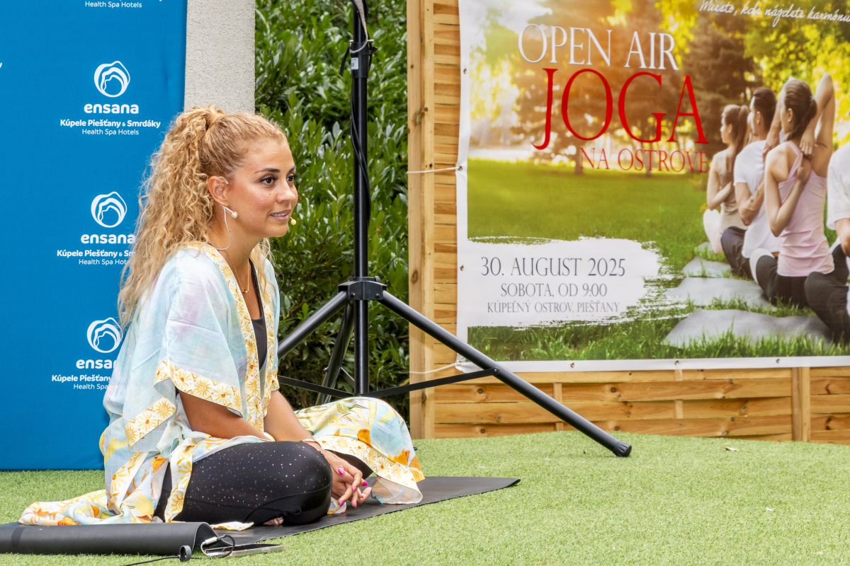 OPEN AIR JOGA, Piešťany, Viera Ayisi