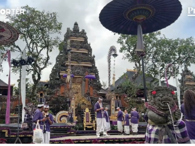 chrám, Saraswati, Bali, mReportér