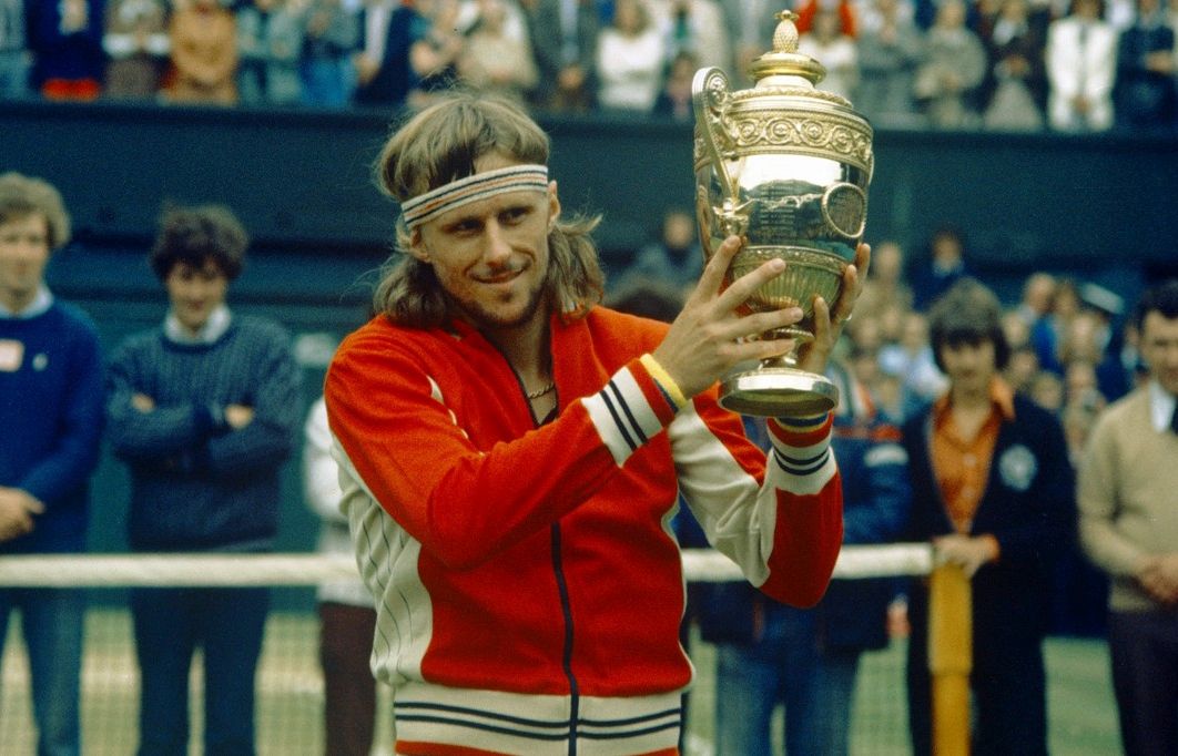 Björn Borg získal počas kariéry jedenásť grandslamových titulov, šesťkrát triumfoval na Roland Garros, päťkrát vo Wimbledone. Kariéru ukončil už v 26 rokoch.