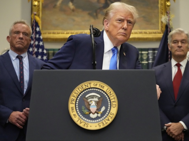 Robert F. Kennedy / Donald Trump /