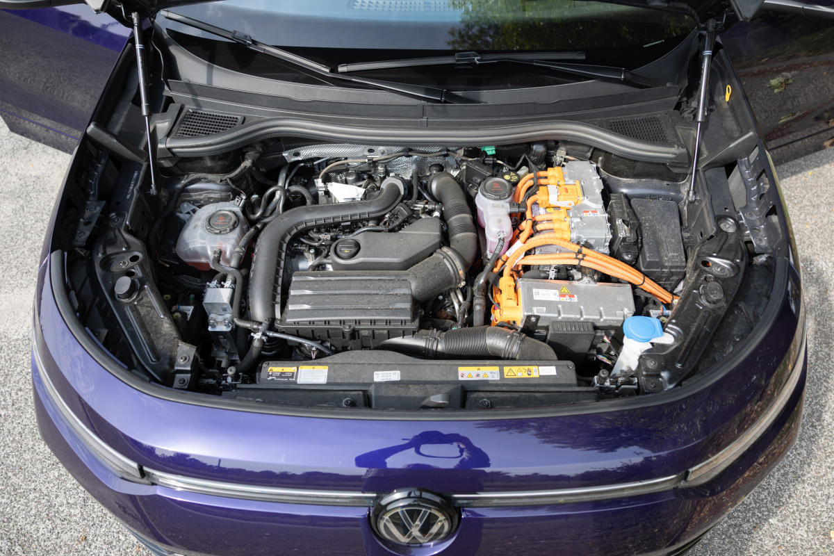 VW Tayron 1,5 TSI eHybrid - test 2025