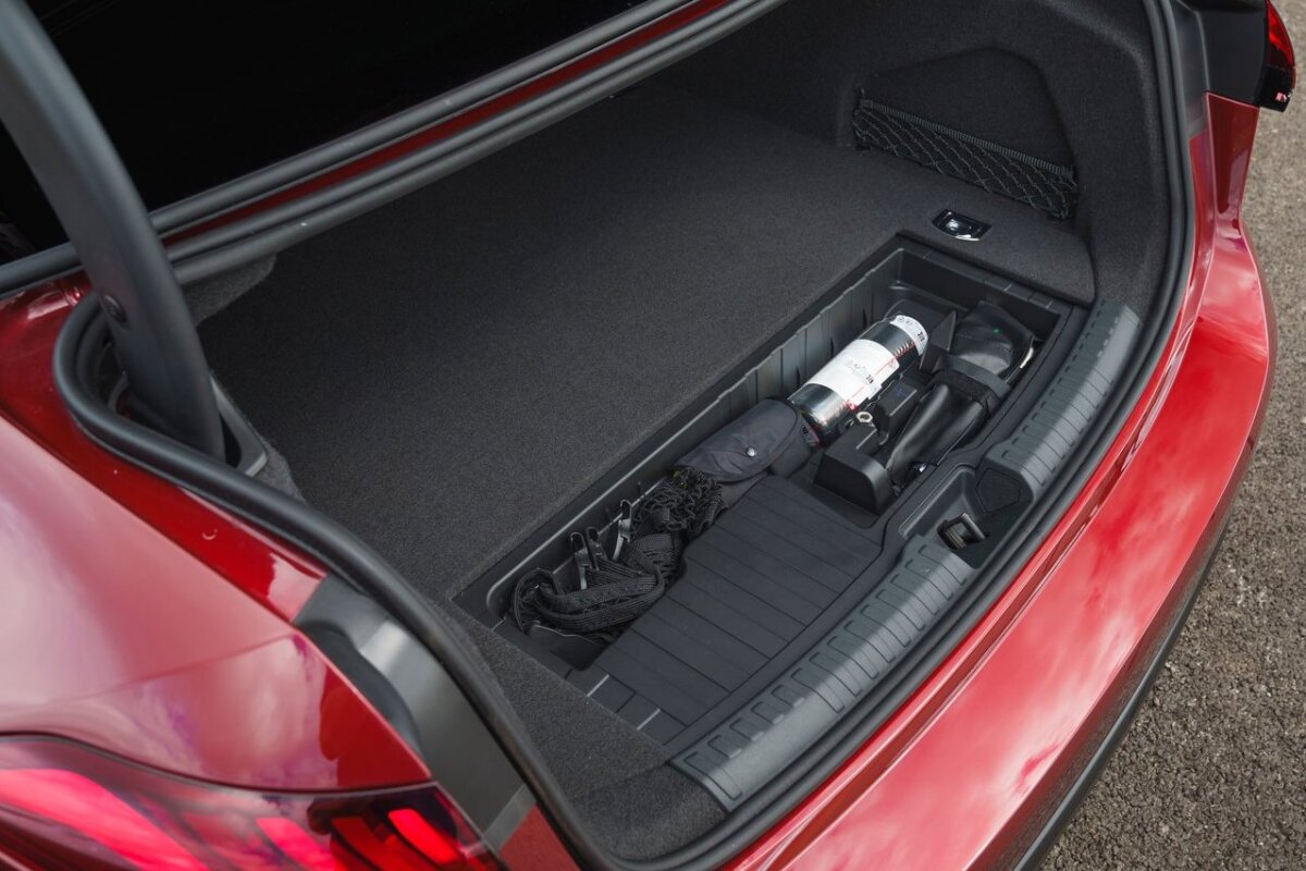 Audi A6  TFSI e-hybrid quattro - 2025