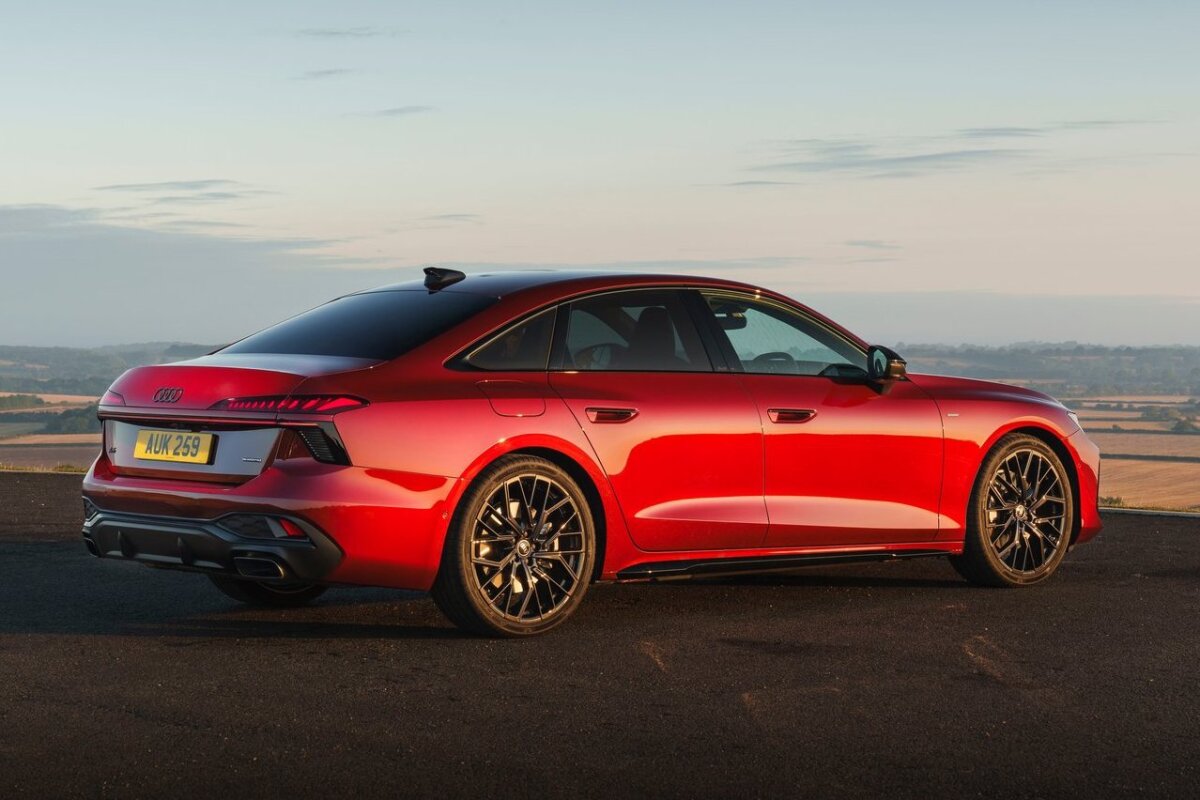 Audi A6 TFSI e-hybrid quattro - 2025