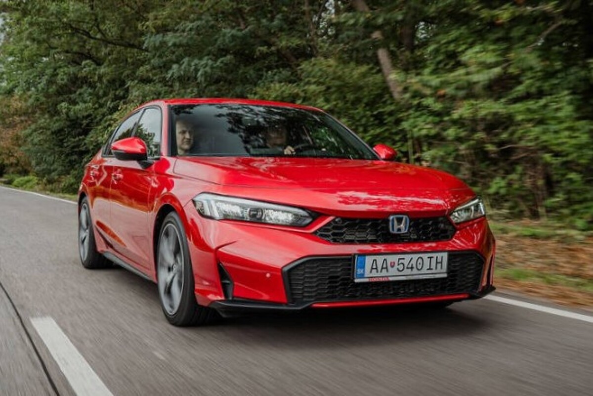 Honda Civic - facelift 2025